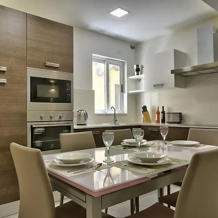 Bedzzz Qawra C8 Apartment *